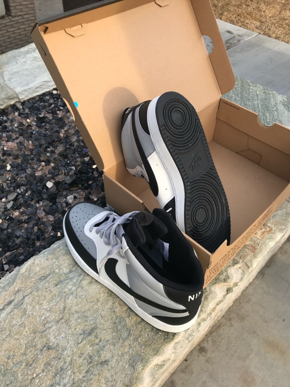 Nike Men's Court Vision Mid Rise Sneakers